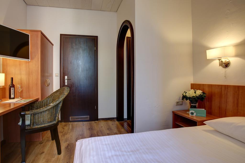 Trip Inn Hotel Blankenburg Карлсруе Номер фото
