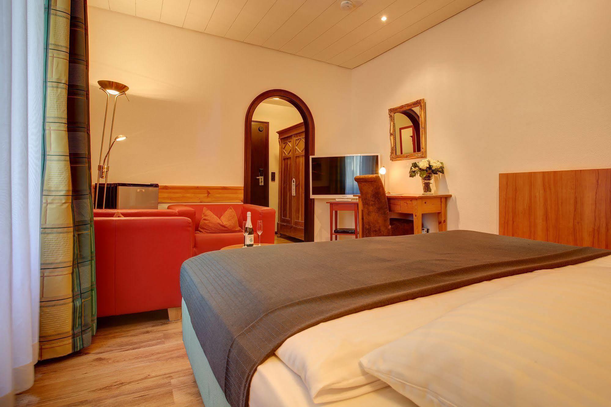 Trip Inn Hotel Blankenburg Карлсруе Екстер'єр фото