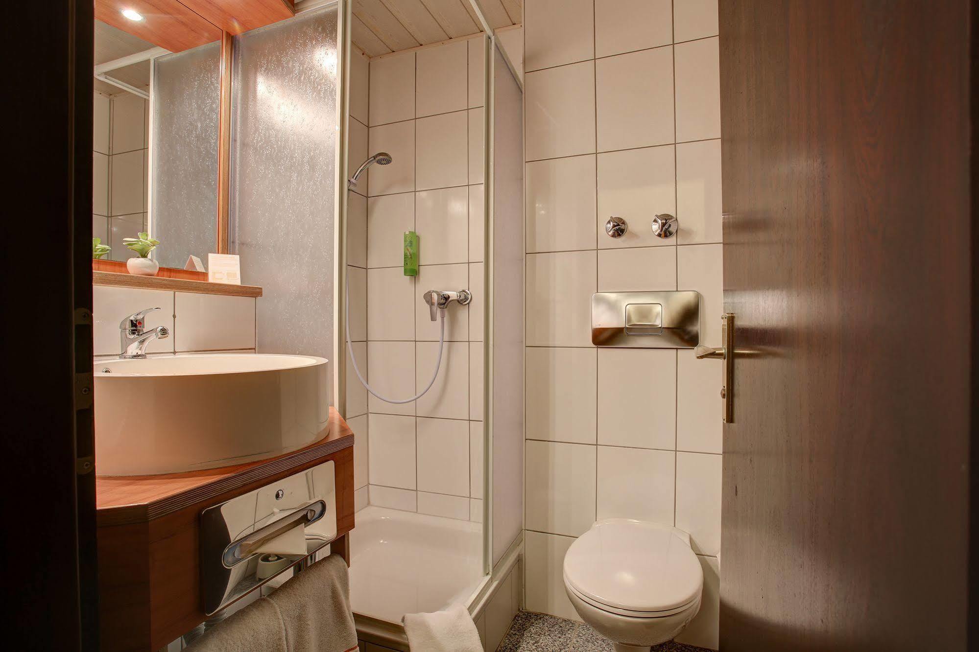 Trip Inn Hotel Blankenburg Карлсруе Екстер'єр фото