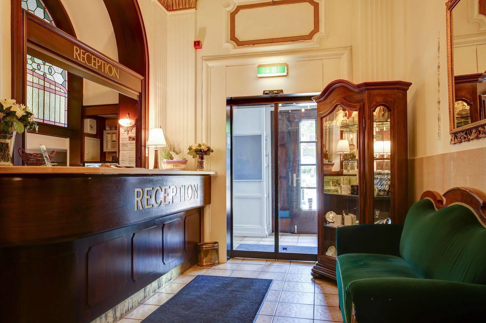 Trip Inn Hotel Blankenburg Карлсруе Екстер'єр фото
