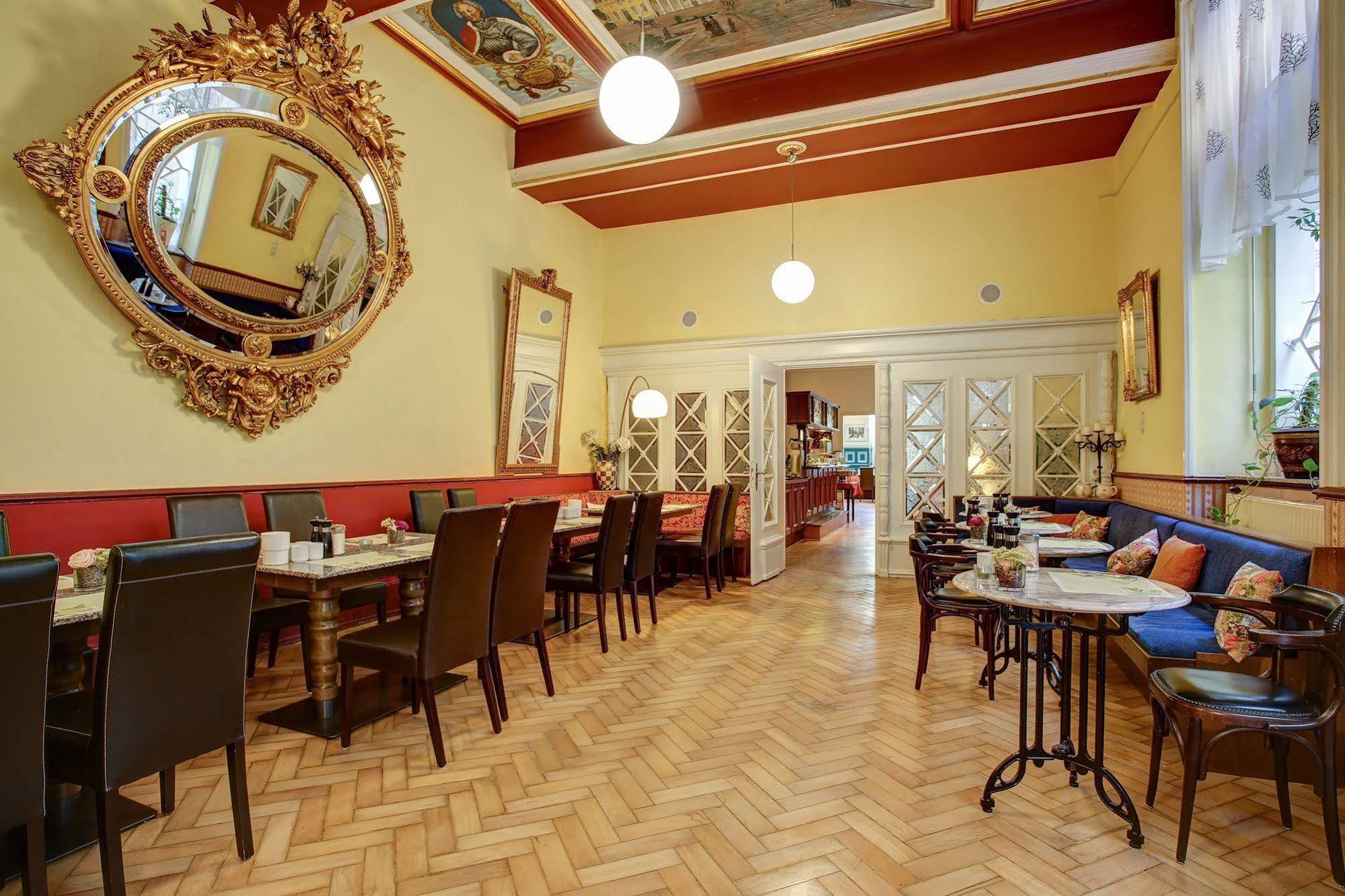 Trip Inn Hotel Blankenburg Карлсруе Екстер'єр фото